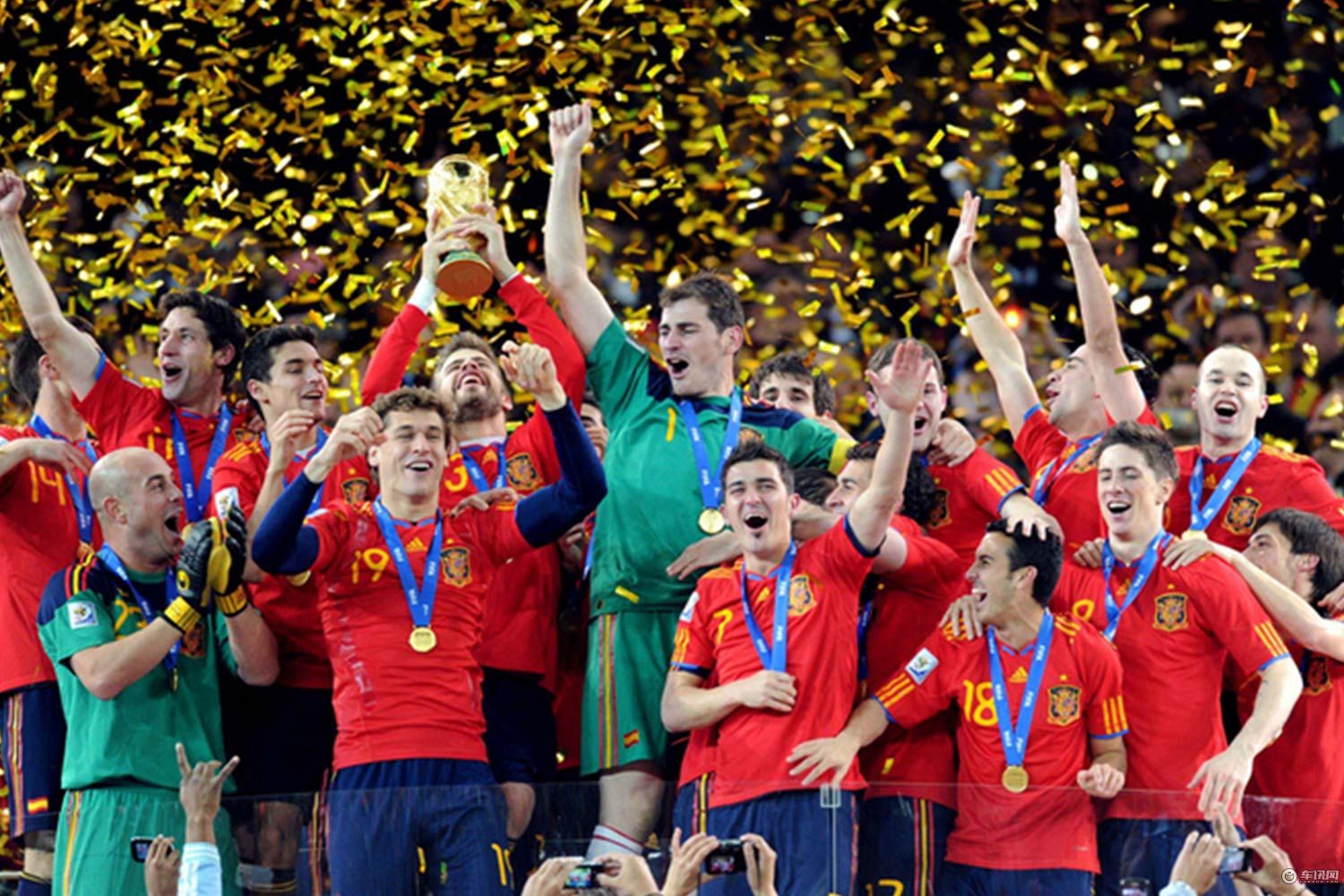 英利成世界杯首家零排放赞助商